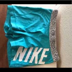 Nike spandex